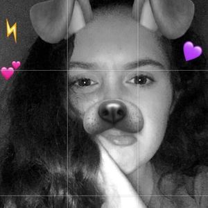 Meet your Posher, Alyssa